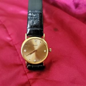 SALE⚠️⚠️💯 PIAGET watch 18KT 23mm 21.6 gm gold